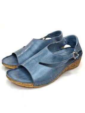 Volks Walkers Blue Leather Slip On Sandals | 39